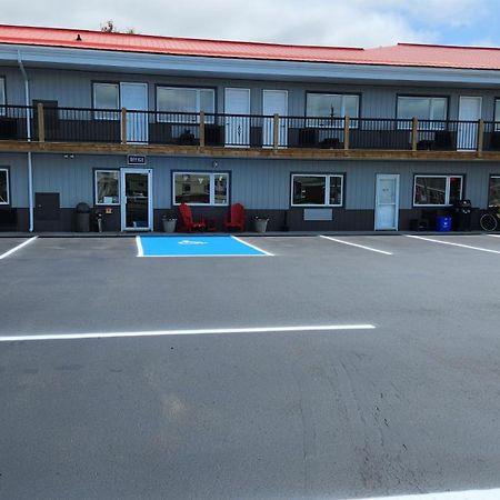 Outdoorsman Motel Wawa Esterno foto