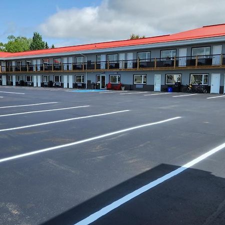 Outdoorsman Motel Wawa Esterno foto